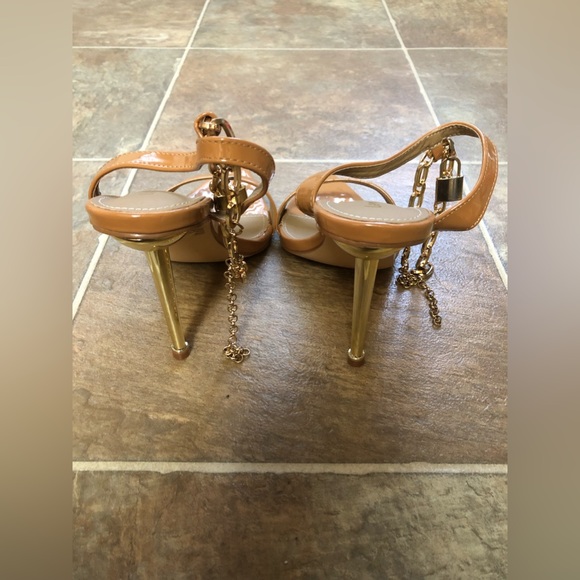 SUPER SEXY HIGH HEEL SANDALS SIZE: 9.0 - Picture 2 of 9